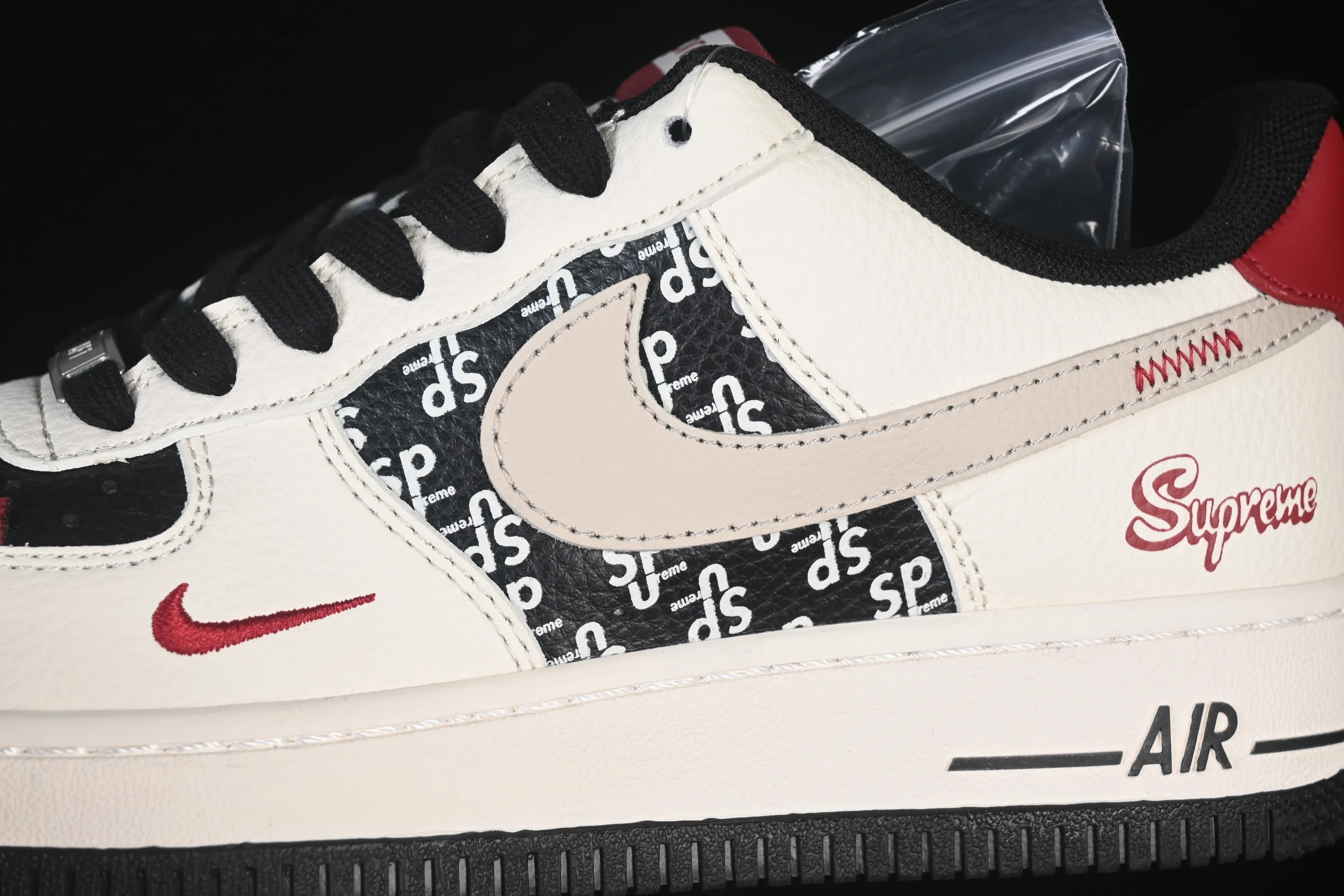 All Categories Nk Air Force 1 Air Force Series Nk Air Force 1 Low Air Force Low Nike Air Force 1'07 Low Joint Beige Black Black Red High-end Customized Low-top Casual Sneakers XD2588-610
